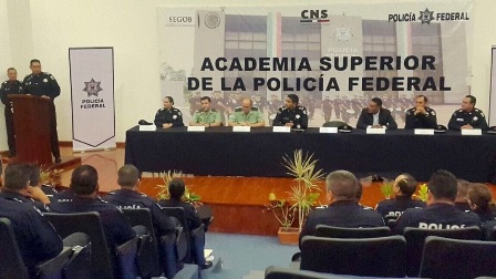 Reciben policías federales capacitación en materia de tránsito y seguridad vial