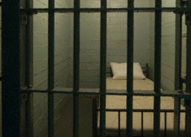 Auto de formal prisión contra violador en Pinotepa Nacional