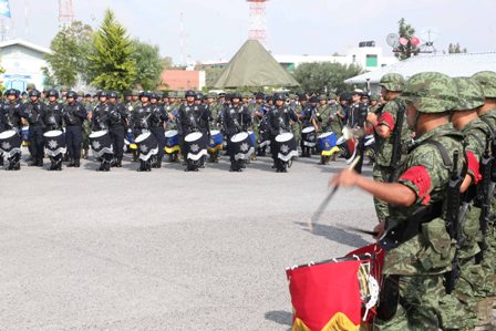 Inauguran Primer Concurso de Bandas de Guerra 2015; participan nueve instituciones de seguridad