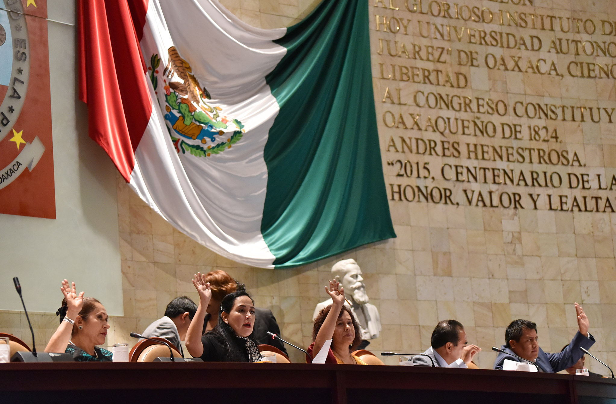 Intercede congreso por trabajadores del ISSSTE ante SHCP
