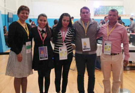 Participan Cívicos en Congreso Nacional Extraordinario del PRD