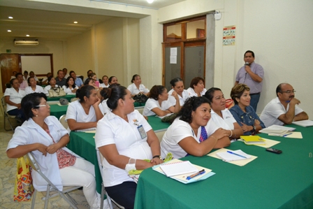 Garantiza Servicios de Salud de Oaxaca atención oportuna con capacitación constante