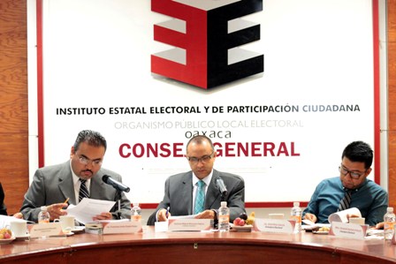 Aprueba IEEPCO convocatoria para integrar Consejos Distritales Electorales en Oaxaca