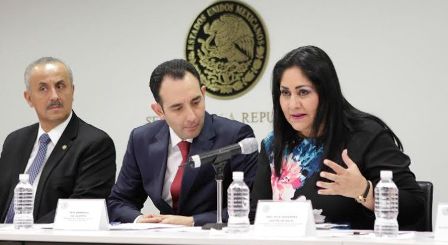 Firma Senado Convenio para crear ley que proteja a la niñez de los delitos en Internet