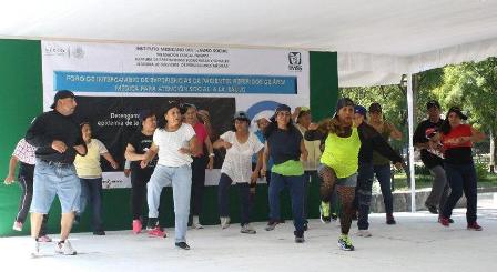 Con feria de la salud, activación física y plato del buen comer celebra IMSS Día Mundial de la Diabetes