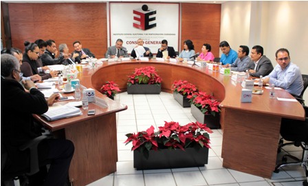 Validan elecciones en 55 municipios regidos por sistemas normativos internos en Oaxaca