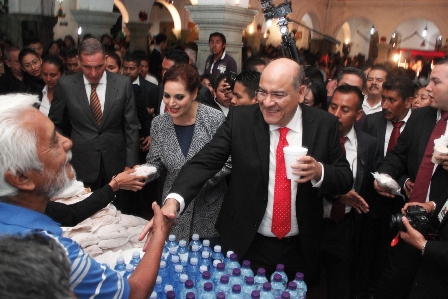 Con verbena popular, cierra Segundo Informe de Gobierno Municipal de Javier Villacaña