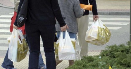 Pide Senado a Semarnat realizar campañas sobre uso responsable de bolsas de plástico