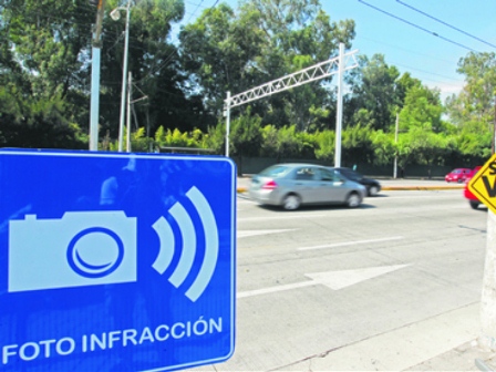 Propone GPPRI en el Senado solicitar informe de fotomultas en la Ciudad de México