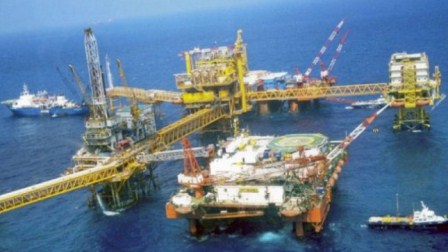 Indispensable, un plan de inyección de capital a Pemex, plantea senadora Dolores Padierna