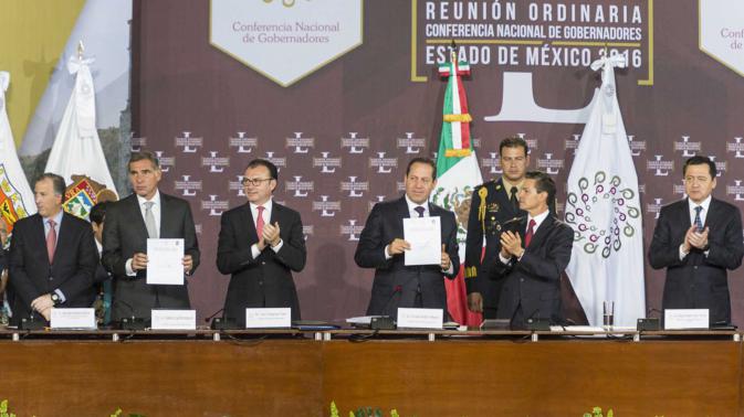 Gabino Cué preside la CONAGO, ofrece respaldo absoluto a Reformas de EPN