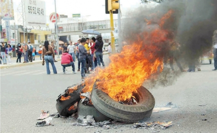 Paro y bloqueos inútil sacrificio de la Sección 22, crece el repudio social
