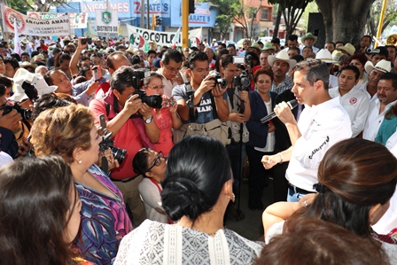 Oaxaca necesita un cambio y un gobierno que ayude: Murat Hinojosa