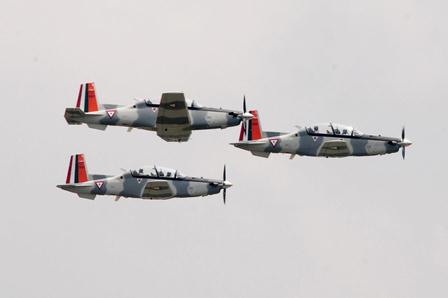 Aviones Texan T6-C de la Fuerza Aérea Mexicana levantan el vuelo por los 484 años de Oaxaca de Juárez