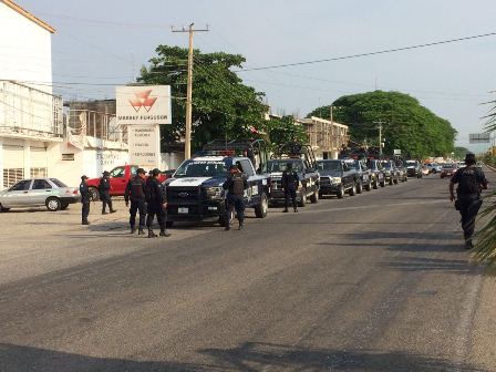 Activan operativo “Juchitán seguro”; Participan 300 policías estatales y federales