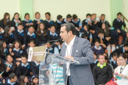 Habrá firmeza institucional ante trabajadores que incumplan con su responsabilidad educativa: IEEPO