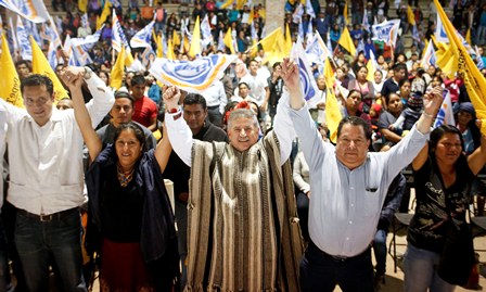 Ustedes son mis ojos y mi corazón mixe, para lograr el triunfo de la Coalición CREO: Pepe Toño