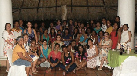 Capacitan CNDH y UABJO a mujeres afromexicanas de Guerrero y la Costa oaxaqueña