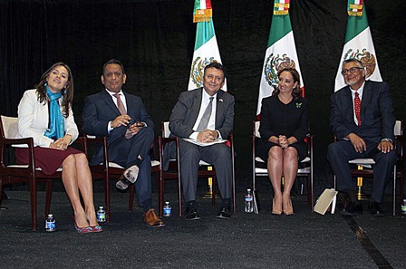 Entregan reconocimiento Ohtli al doctor David E. Hayes-Bautista, líder de la comunidad mexicana en Los Ángeles