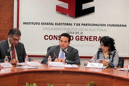 Iniciarán consejos Distritales y Municipales cómputo de votos de elecciones en Oaxaca