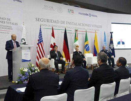 Realizan foro “Seguridad de instalaciones vitales: Visión de expertos nacionales e internacionales”