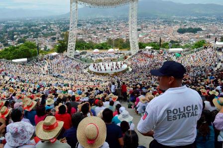 Garantiza Gobierno de Oaxaca seguridad durante festividades de la Guelaguetza 2016 y vacaciones de verano