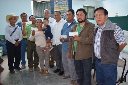Entregan recursos IPASSA 2016