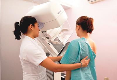 Impulsa IMSS Oaxaca jornadas de mastografía para prevenir cáncer de mama