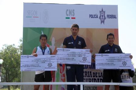 Suboficial adscrito a la División de Seguridad Regional