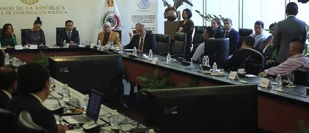 Se reúnen legisladores con policías federales lesionados en Nochixtlán, Oaxaca