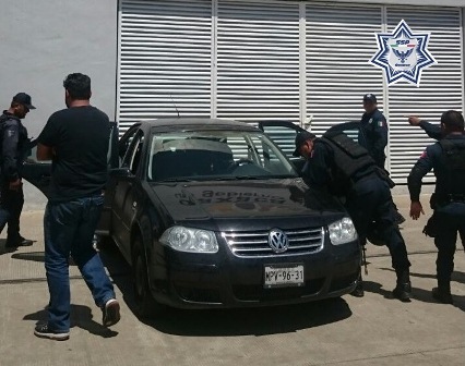 Recuperan un automóvil y dos motocicletas con reporte de robo este fin de semana en Oaxaca