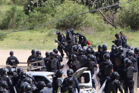En Oaxaca la Policía Federal, estatal y municipal está para reprimir