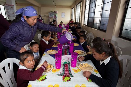Beneficia Diconsa a 47 mil 625 personas en 450 comedores comunitarios en Michoacán