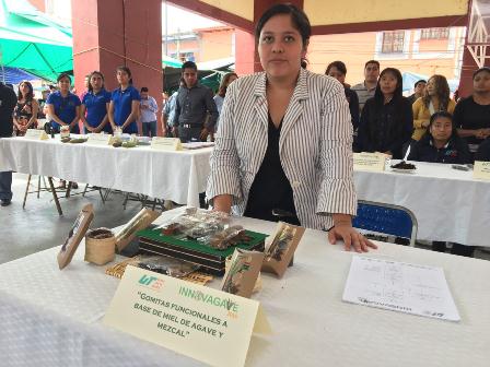 Obtiene estudiante de la UTVCO primer lugar en concurso sobre derivados de maguey