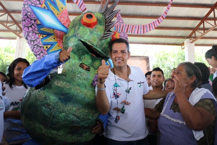 El gobernador Alejandro Murat pide unidad, aclarar cuentas nada