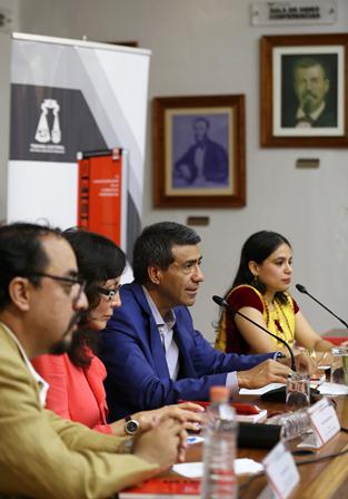 Los derechos políticos en todas las sociedades democráticas se arrebatan: Carrasco Daza