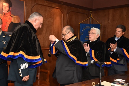 Otorga Academia Nacional de Historia y Geografía grado académico de número a titular de Sedena
