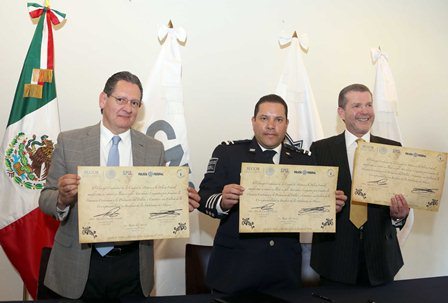 Firman CNS y el Consejo Ciudadano convenio para atender delitos en tiempo real a nivel nacional