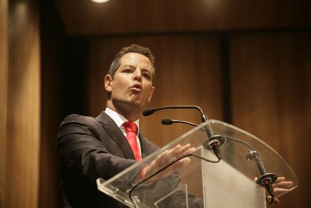 Ante muro de Trump, las y los migrantes oaxaqueños no están solos: Murat y Robles