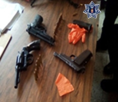 Aprehenden a presuntos asaltantes de tienda departamental en Salina Cruz, Oaxaca