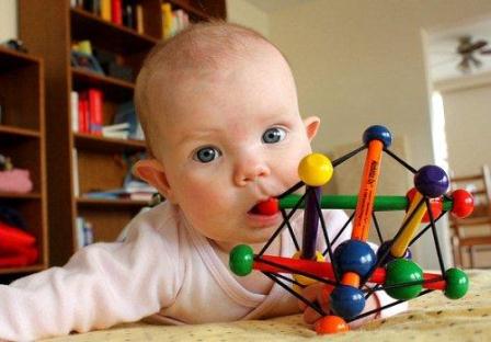 Regalar juguetes que no sean peligrosos para niños, recomienda IMSS a “Reyes Magos”