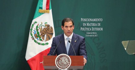 Con fortaleza, valentía y dignidad, México enfrentará los nuevos retos en política exterior