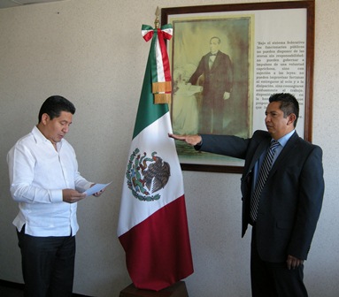 Rinde Alejandro Peña Díaz protesta como nuevo vicefiscal Regional de la Costa