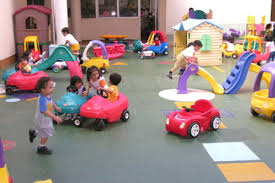 Pide la Permanente más guarderías para madres adolescentes que trabajan y estudian