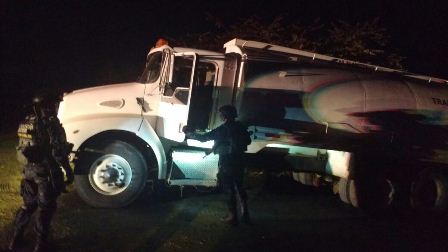 Aseguran unos 80 mil litros de hidrocarburo y diésel en Tamaulipas y Nuevo León