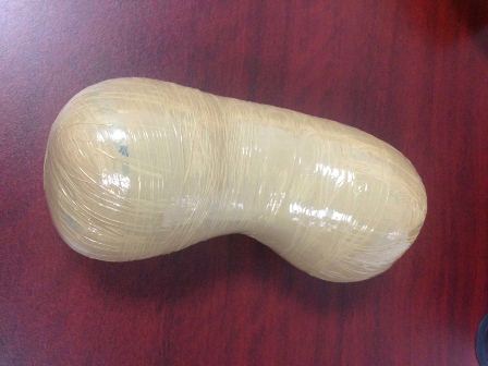 Interceptan a pasajera con 1.5 kg de heroína adherida al cuerpo en aeropuerto de Baja California