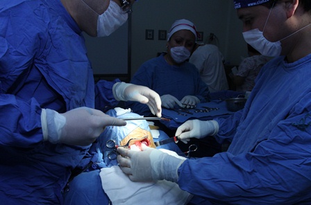 Con neuroestimulación, el IMSS trata los efectos del mal de Parkinson