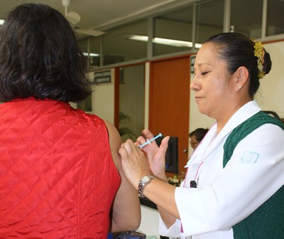 Invita IMSS a completar esquema básico de vacunación en menores de ocho años