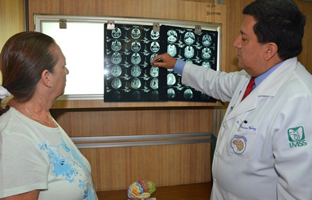 Incrementan enfermedades neurodegenerativas; recomienda IMSS detectarlas a tiempo
