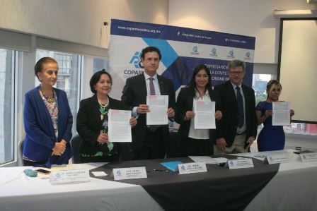 Crearan COPARMEX CDMX y STyFE 300 empleos para migrantes repatriados